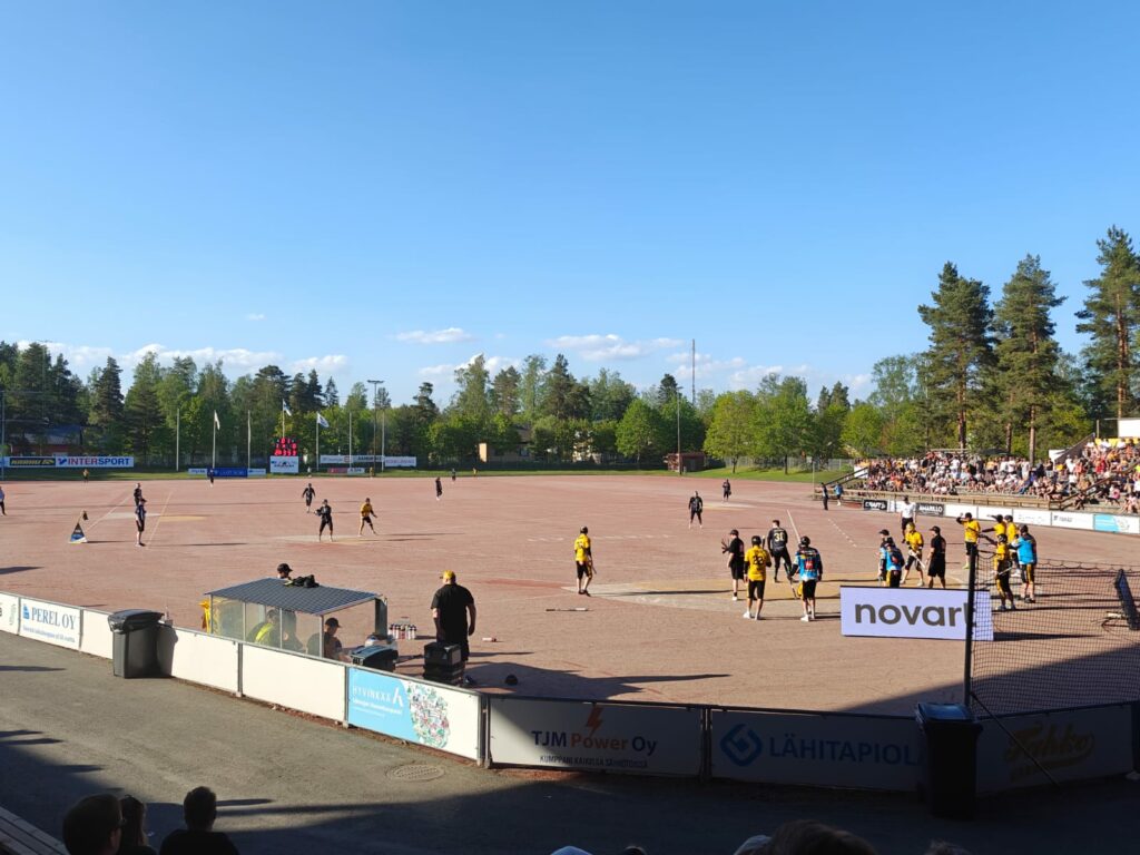 kuva pesäpallopelista tahko-joma